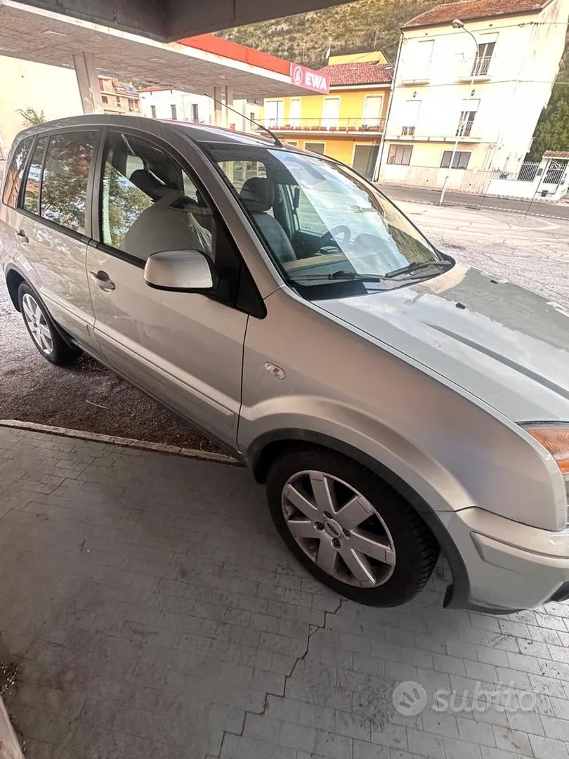 Ford Fusion 2008 photo 2