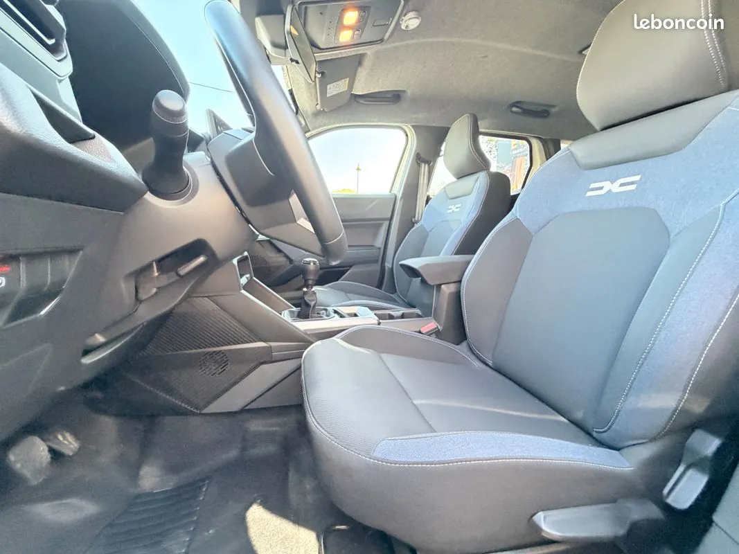 Dacia Duster 2025 photo 5