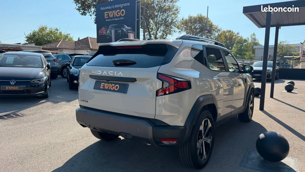 Dacia Duster 2025 photo 2