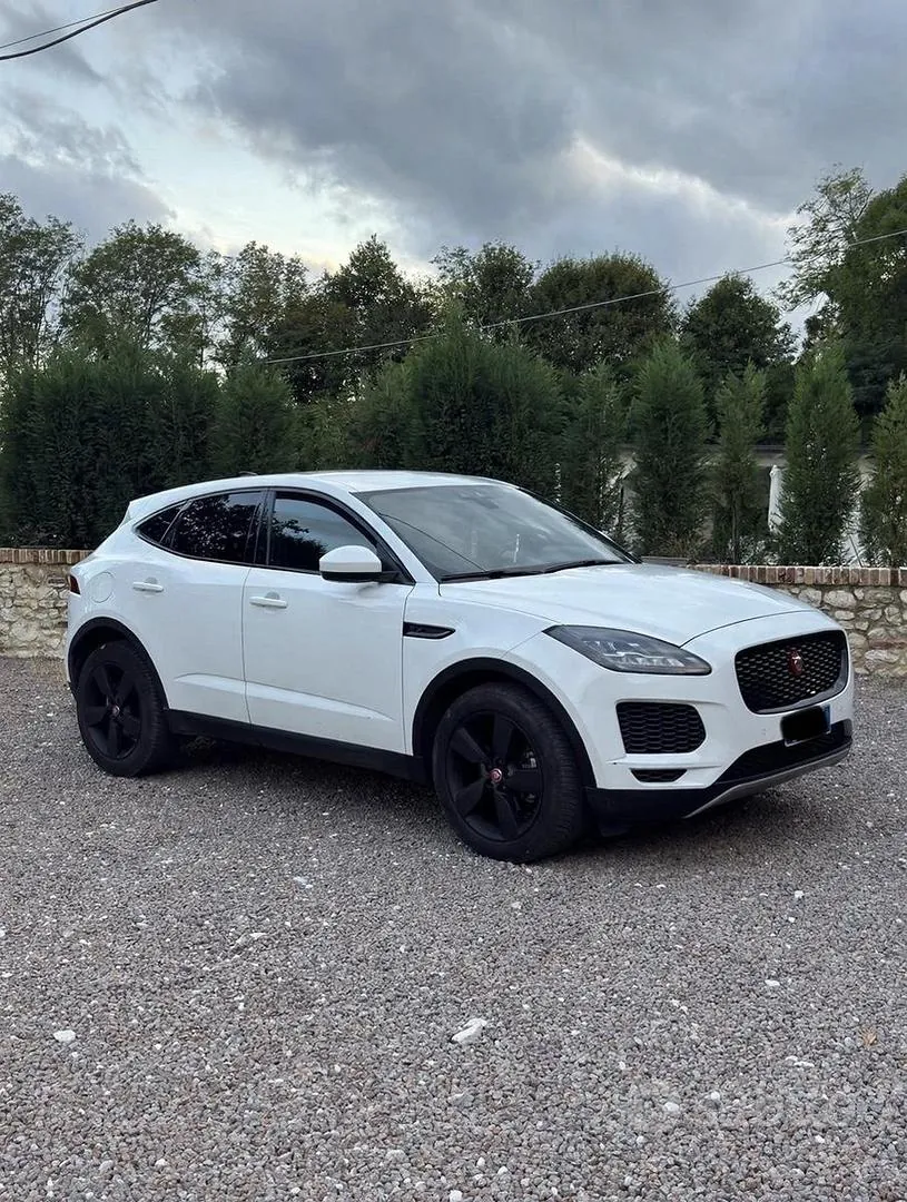 Jaguar E-Pace