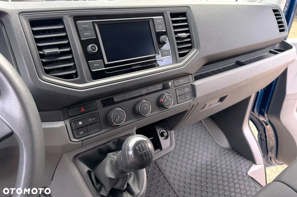 Volkswagen Crafter 2021 photo 3