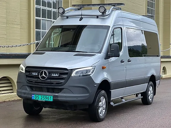 Mercedes-Benz Sprinter 2023 photo 4