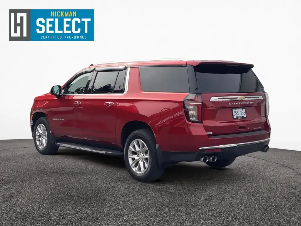 Chevrolet Suburban 2023 photo 3