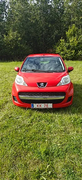 Peugeot 107 2010 photo 3