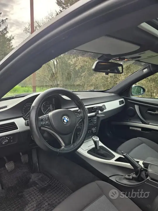 BMW 320D 2007 photo 4