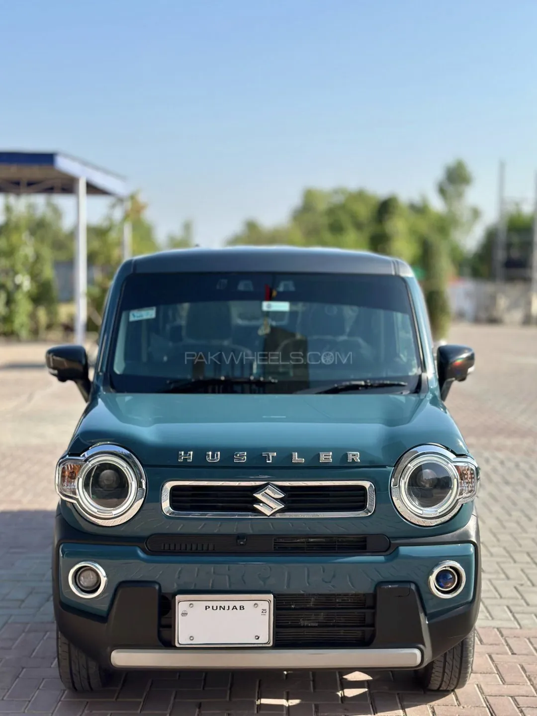 Suzuki Hustler