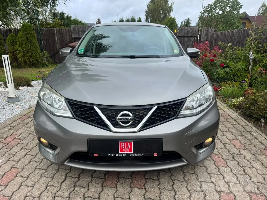 Nissan Pulsar 2016 photo 2