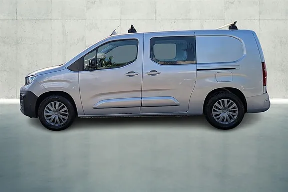 Peugeot Partner 2023 photo 2
