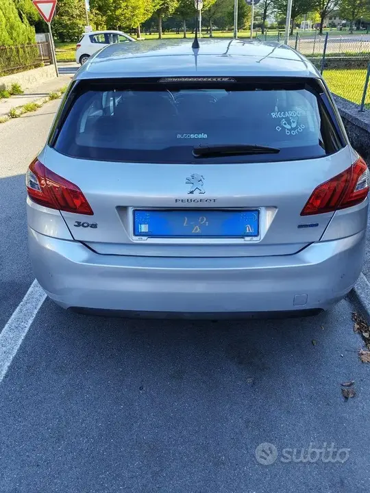 Peugeot 308 2015 photo 3