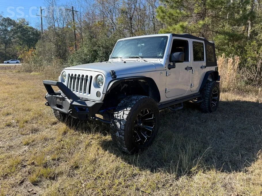 Jeep Wrangler 2012 photo 2