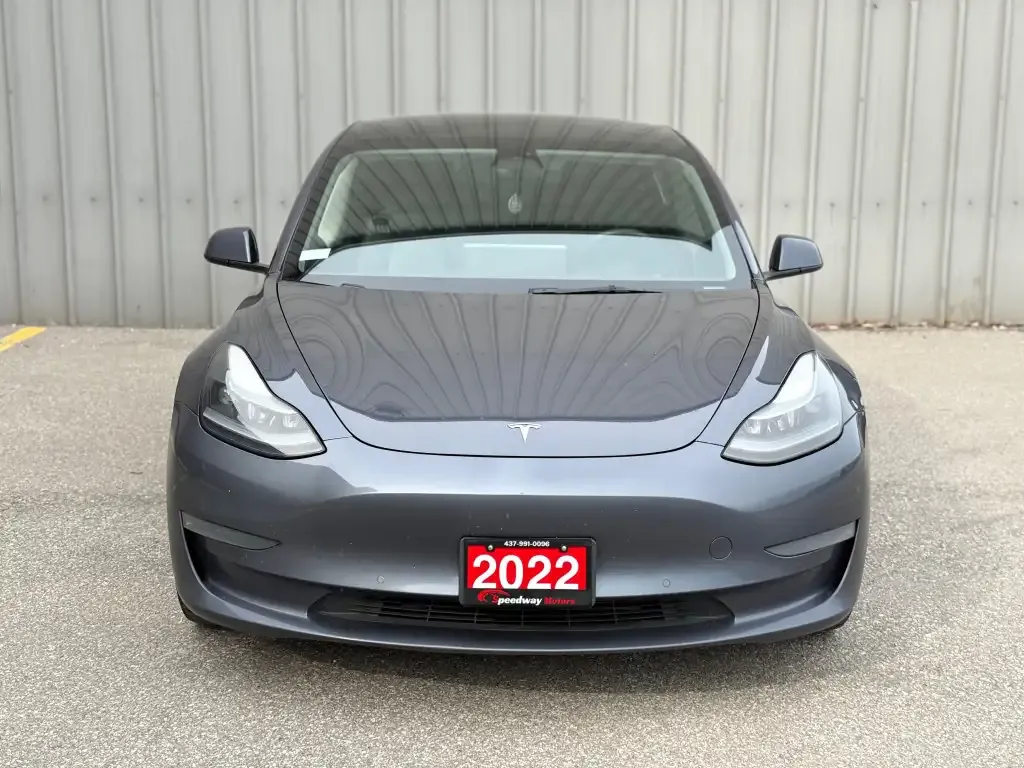 Tesla Model 3 2022 photo 2