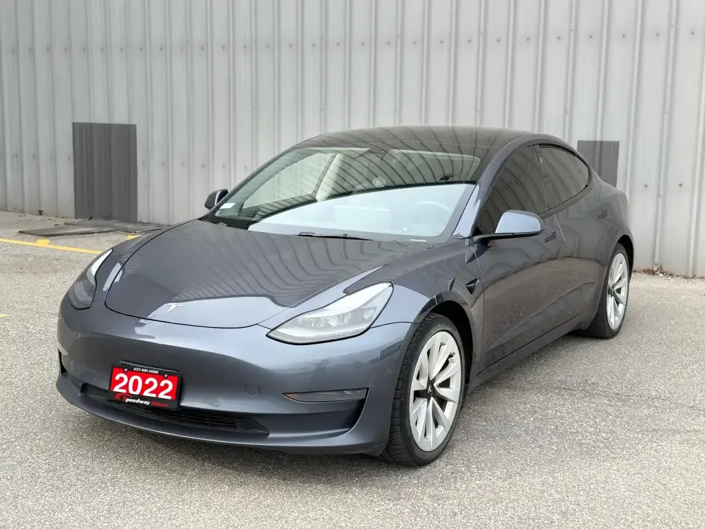 Tesla Model 3 2022 photo 3