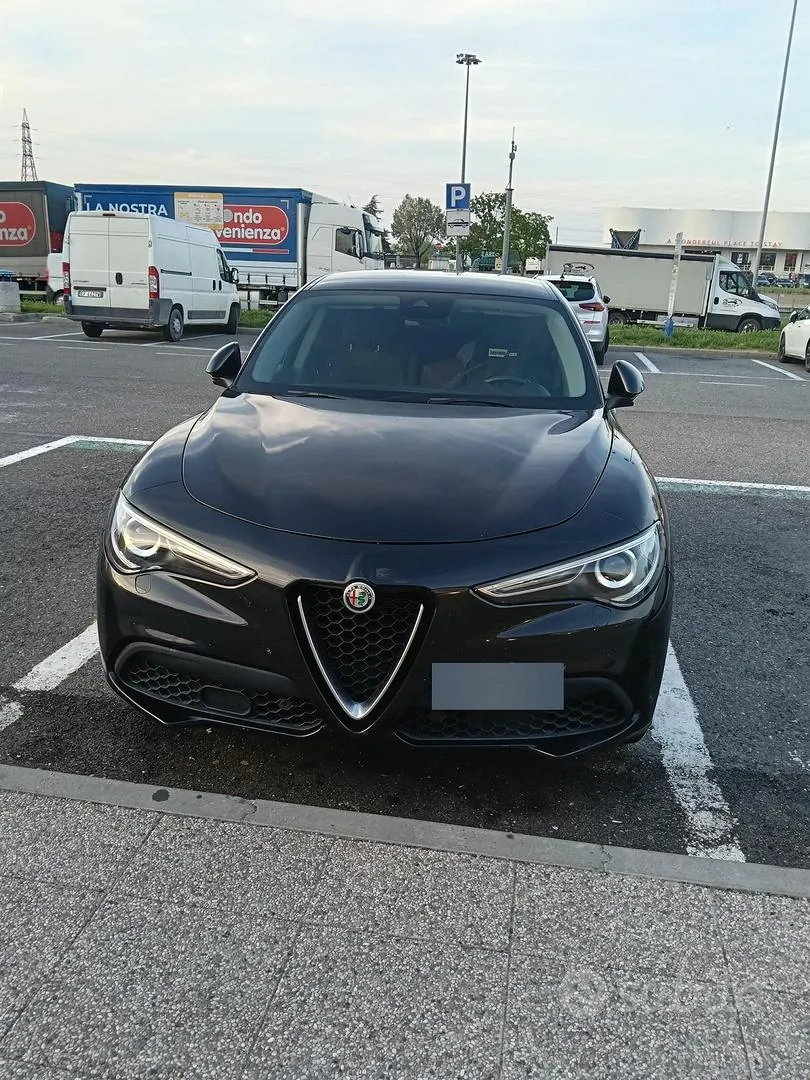 Alfa Romeo Stelvio 2020 photo 2