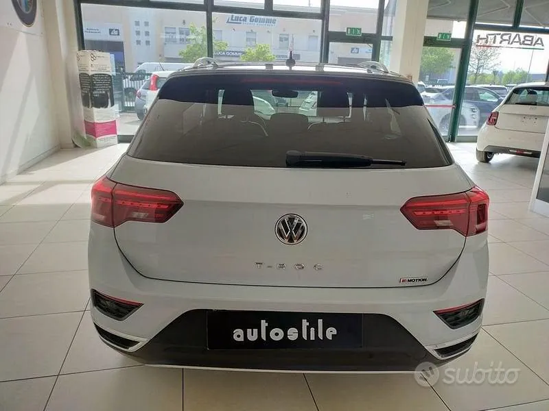 Volkswagen T-Roc 2018 photo 5