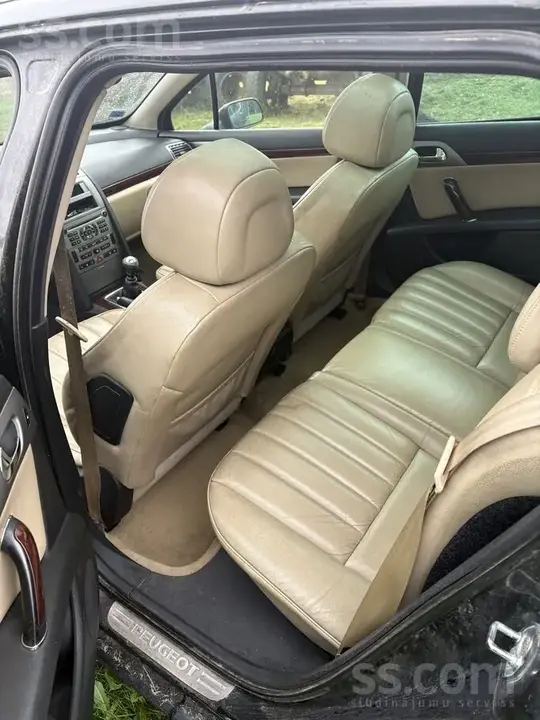 Peugeot 407 2005 photo 2