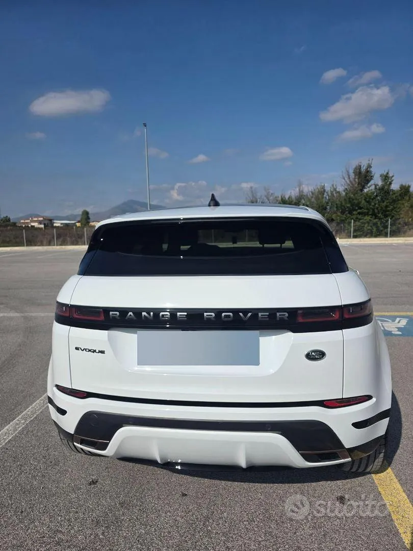 Land Rover Range Rover Evoque 2021 photo 4