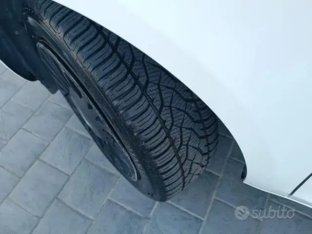 Lancia Ypsilon 2014 photo 4