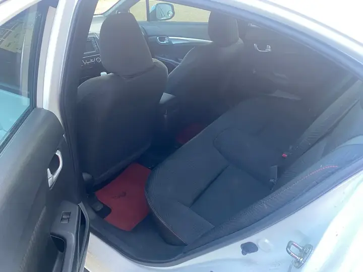Honda Civic 2013 photo 5