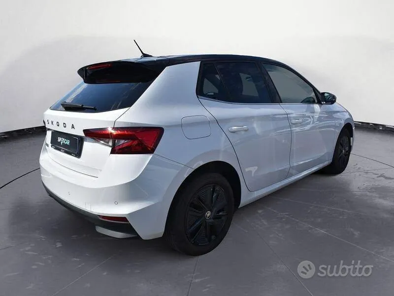Skoda Fabia 2024 photo 4