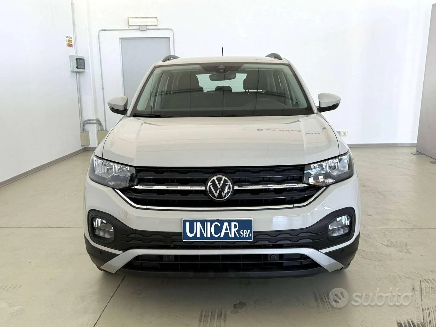 Volkswagen T-Cross 2023 photo 2