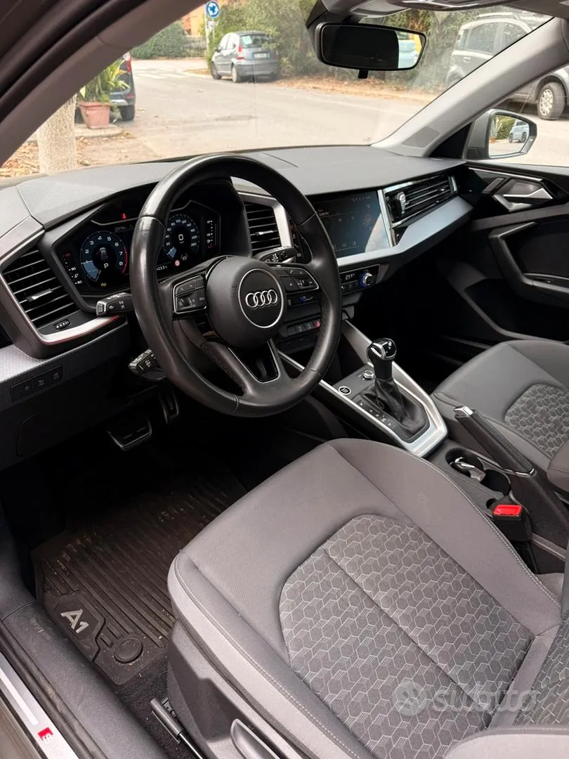 Audi A1 2024 photo 5