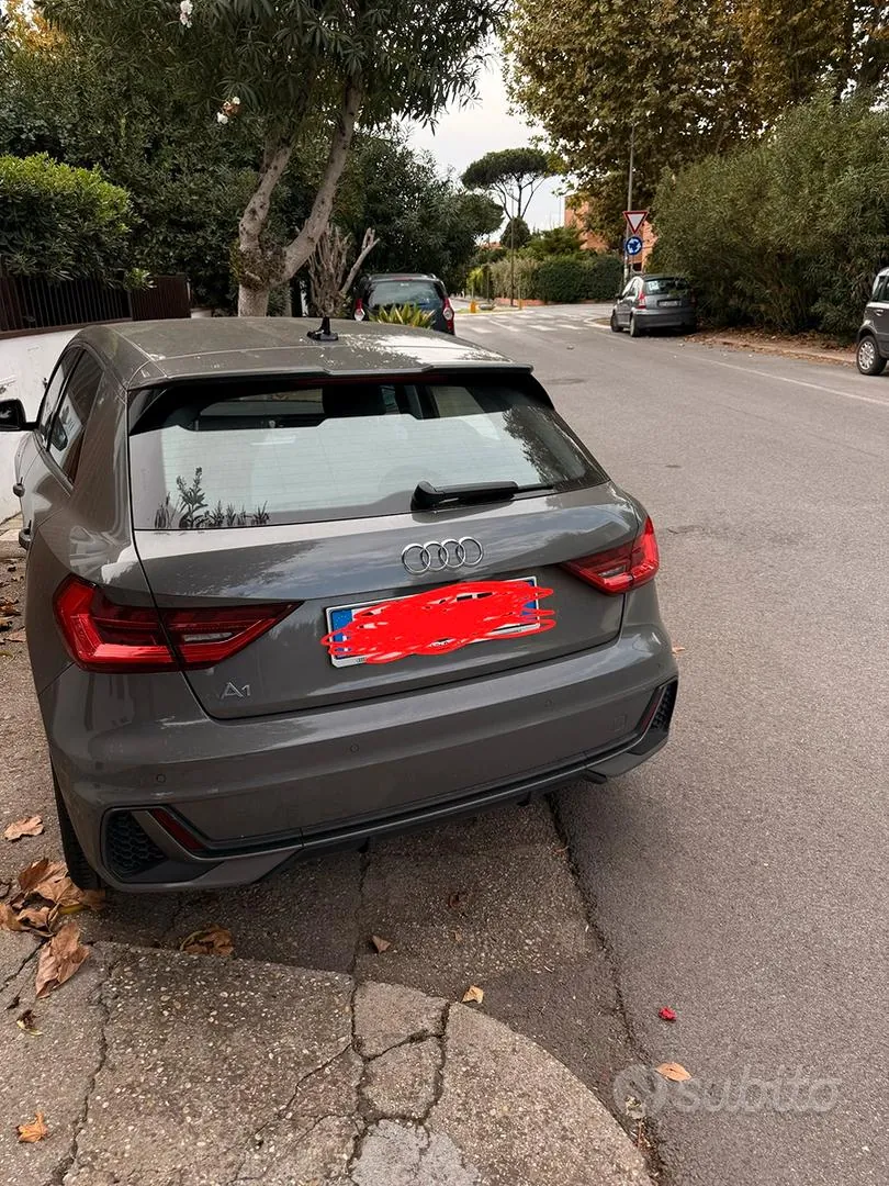 Audi A1 2024 photo 2