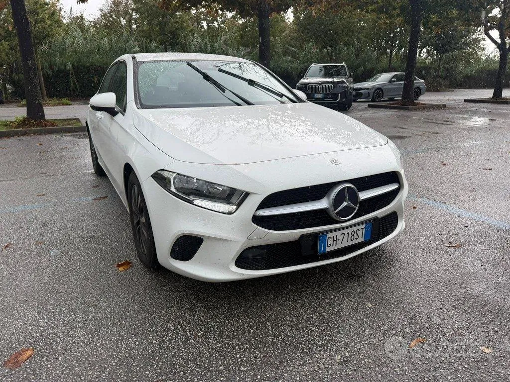 Mercedes-Benz A 180 2022 photo 3