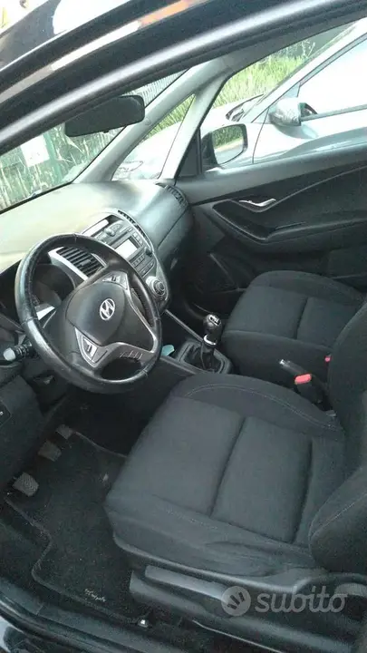 Hyundai Ix20 2012 photo 4