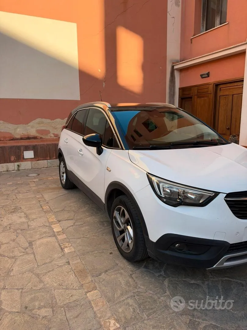Opel Crossland X 2019 photo 2