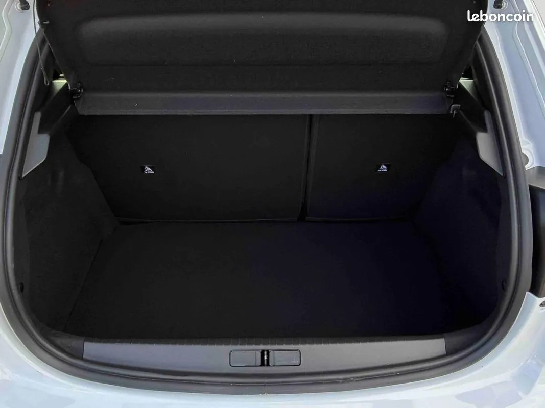 Peugeot 208 2026 photo 5