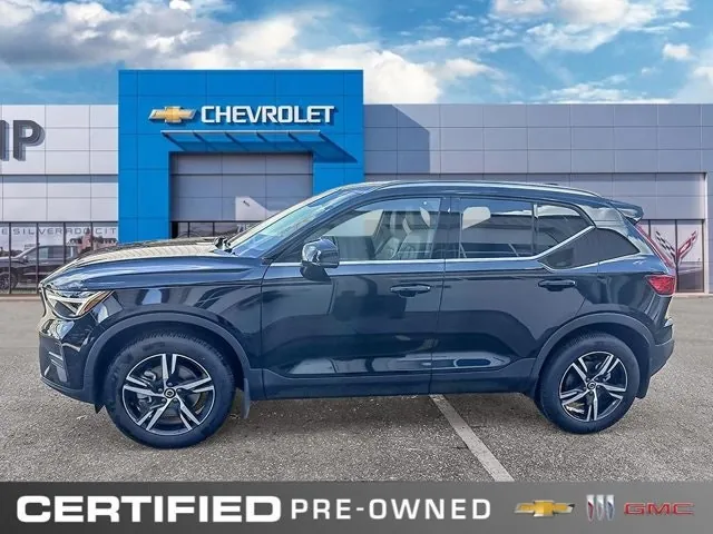 Volvo Xc40 2025 photo 2