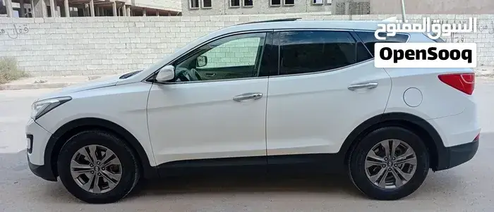 Hyundai Santa Fe 2014 photo 4