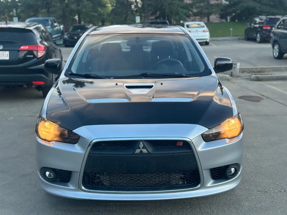 Mitsubishi Lancer