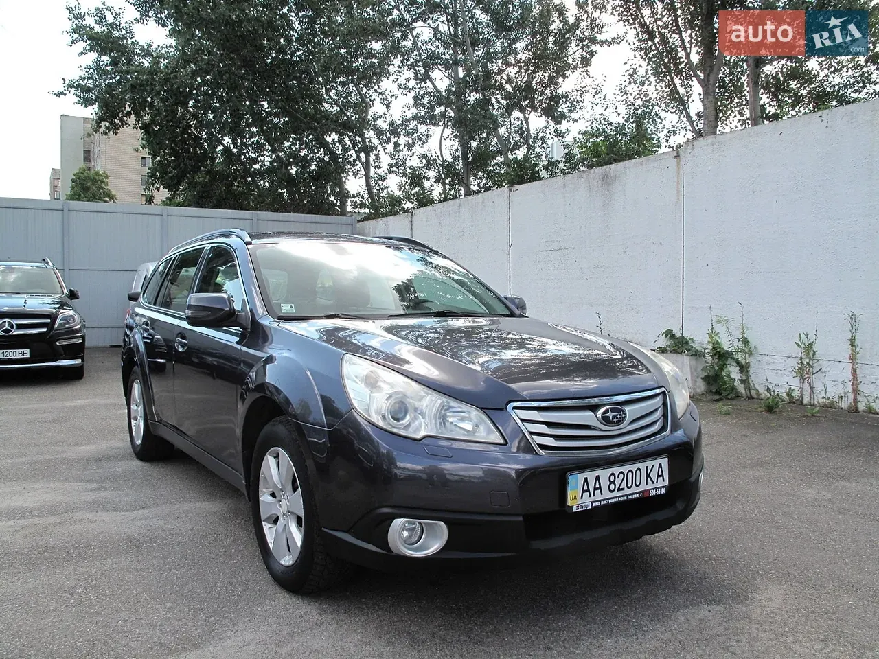 Subaru Outback 2011 photo 4