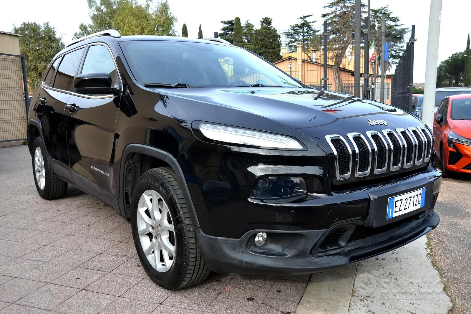 Jeep Cherokee 2015 photo 4