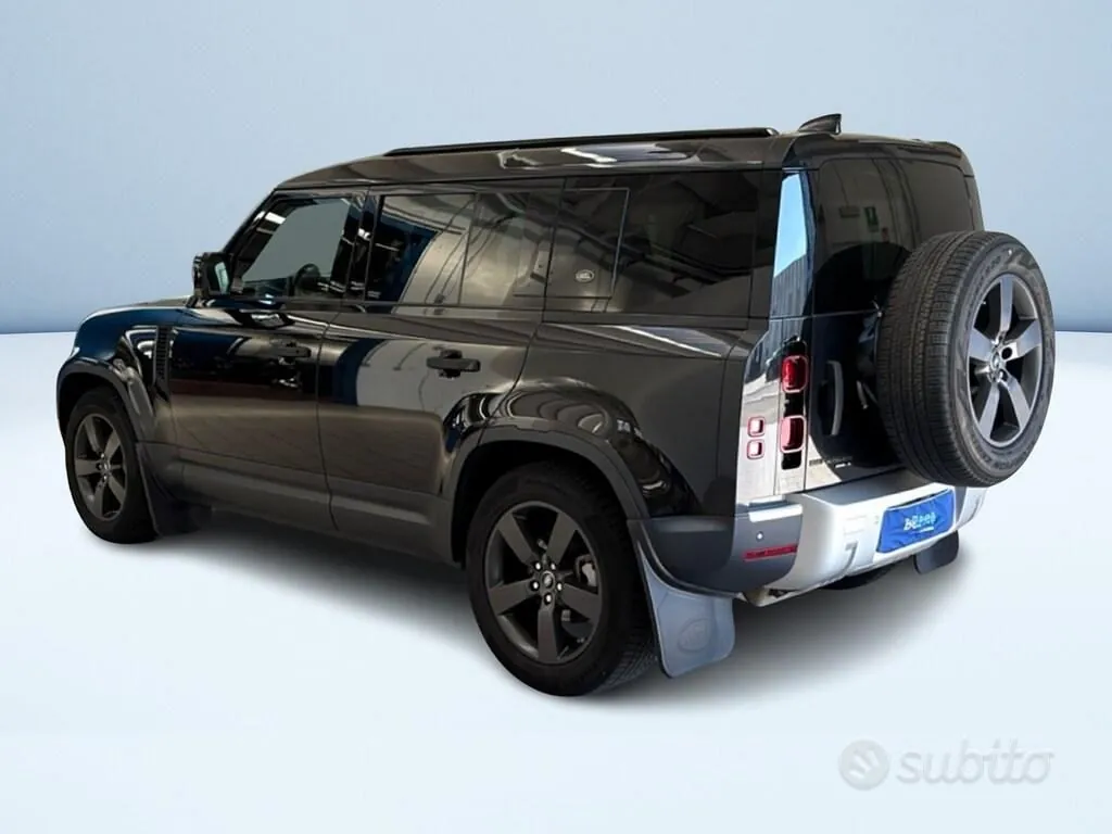 Land Rover Defender 2021 photo 5