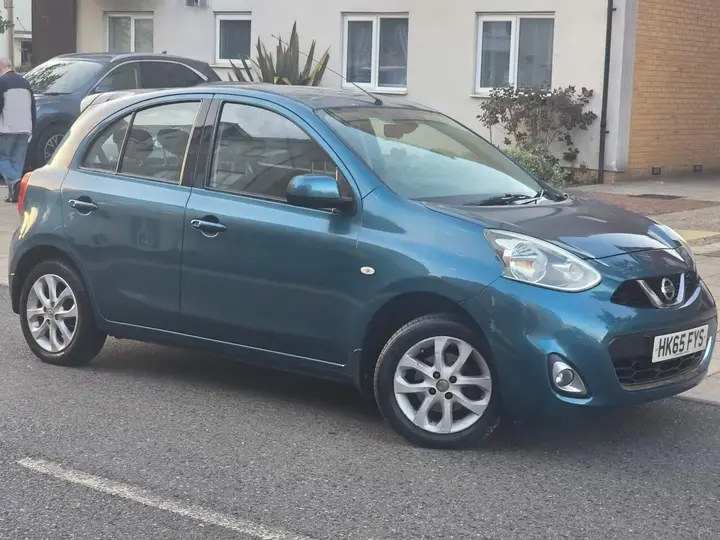 Nissan Micra 2016 photo 5