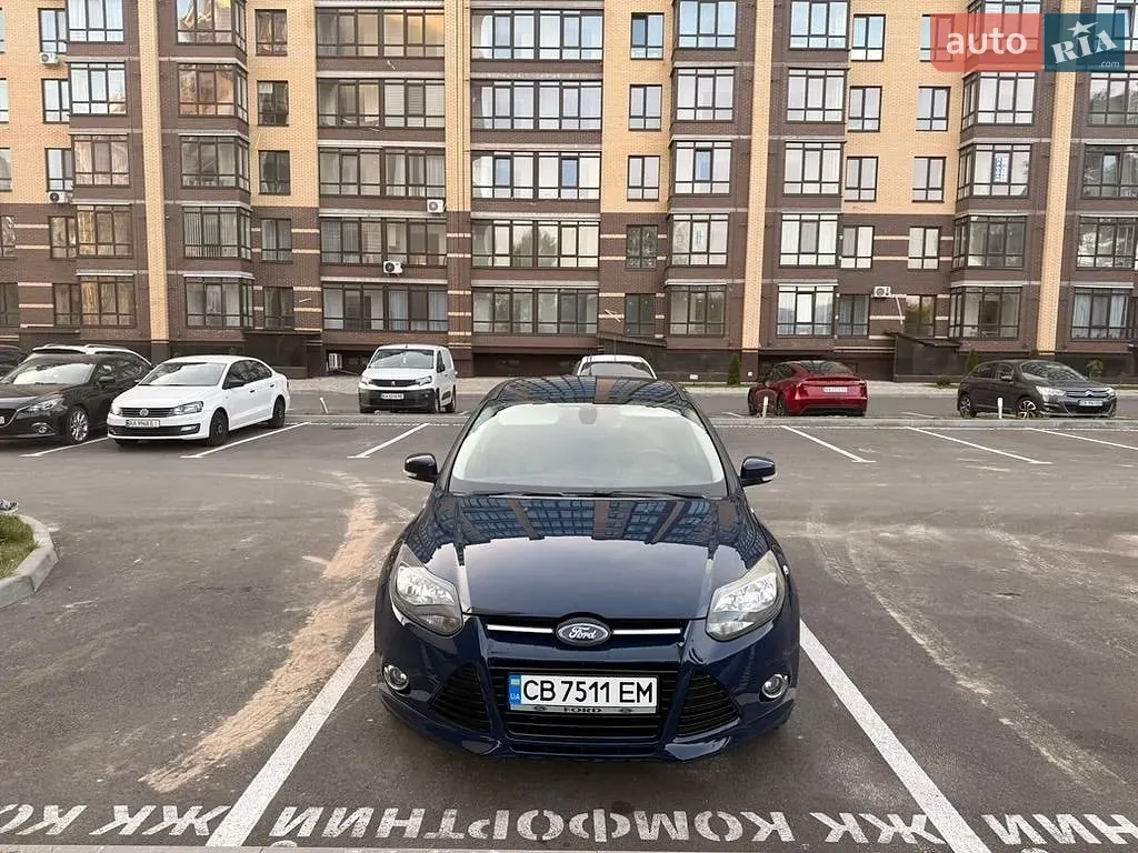 Ford Focus 2013 photo 2