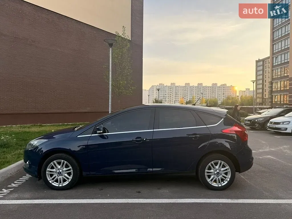 Ford Focus 2013 photo 4