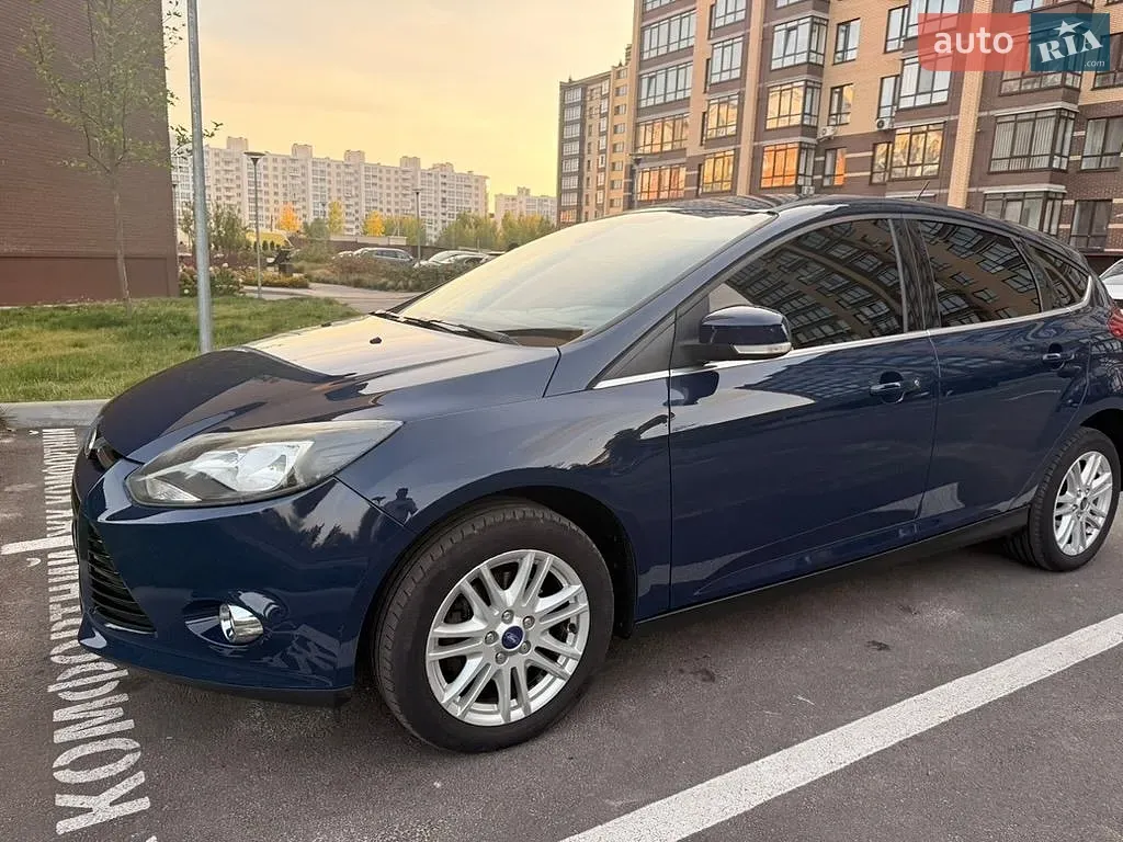 Ford Focus 2013 photo 3