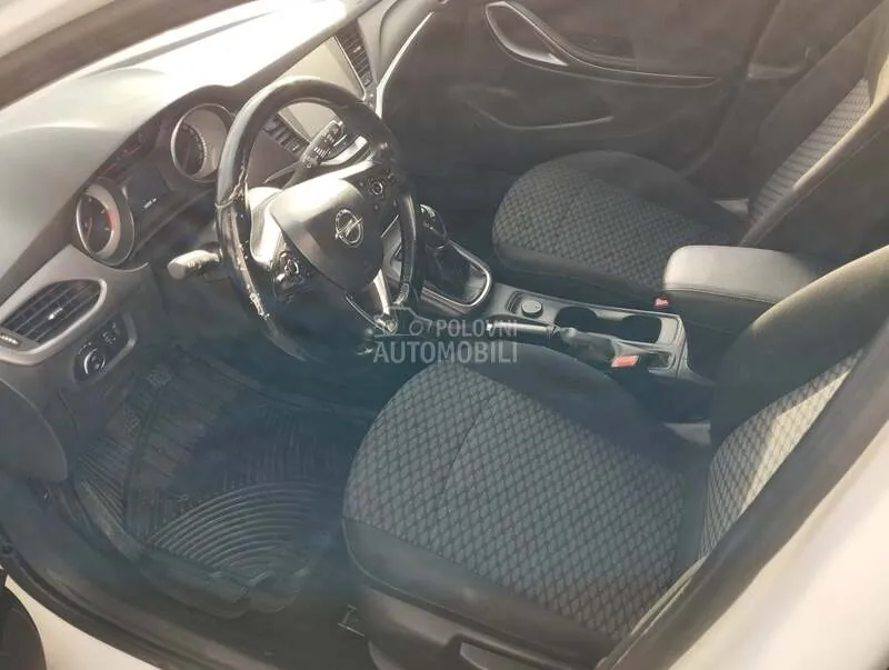 Opel Astra K 2016 photo 5