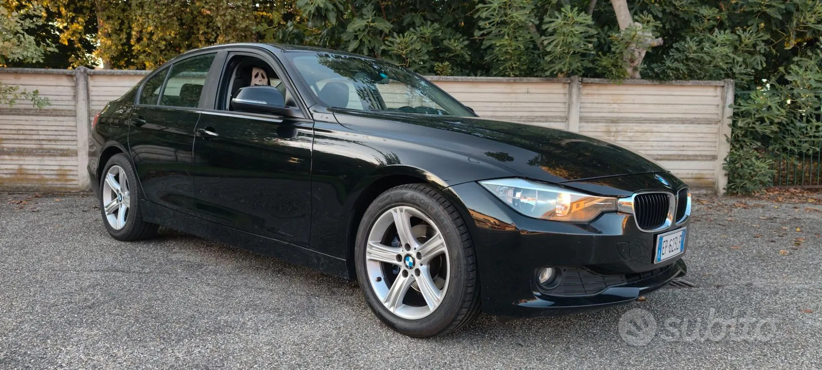 BMW F30 2012 photo 3
