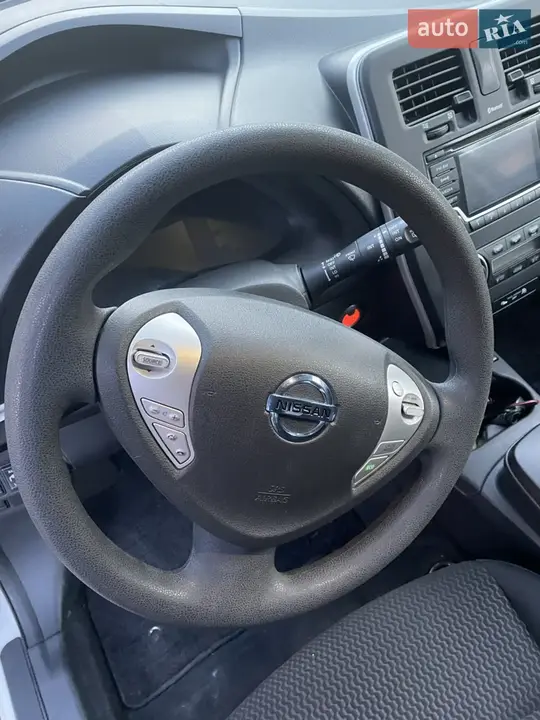 Nissan Leaf 2016 photo 4