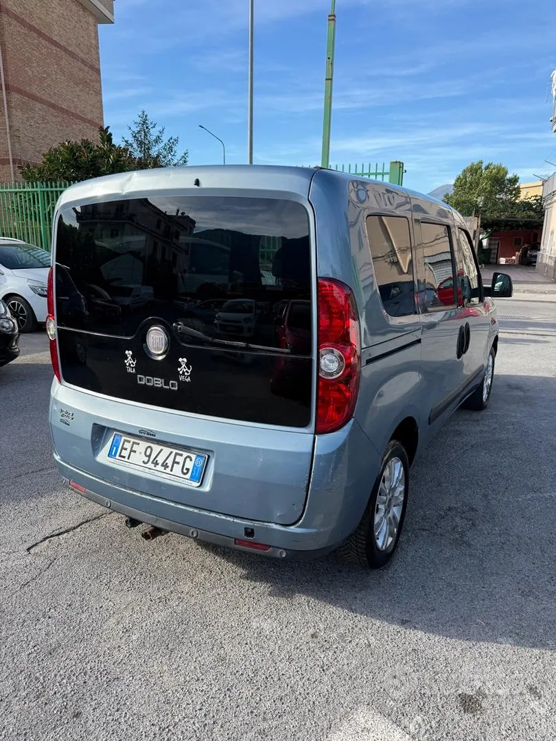 Fiat Doblo 2011 photo 4