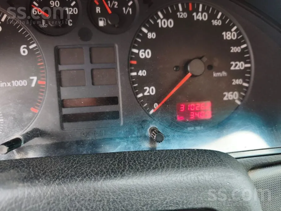 Audi A4 1996 photo 5