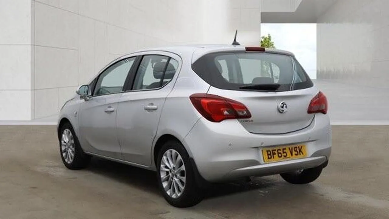 Vauxhall Corsa 2015 photo 2