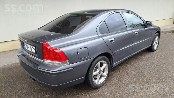 Volvo S60 2007 photo 4