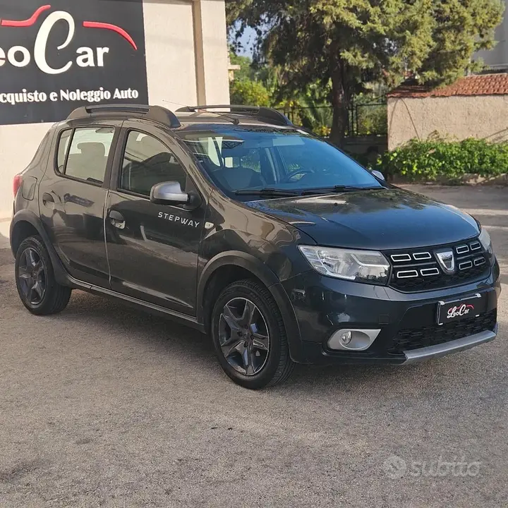 Dacia Sandero 2017 photo 2