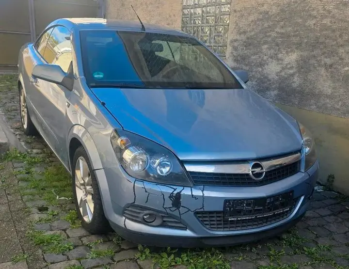 Opel Astra H
