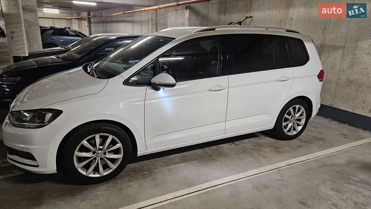 Volkswagen Touran 2018 photo 5